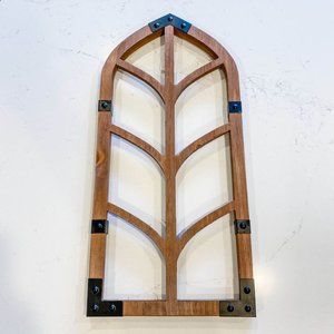 Decocrated Wooden Arch Summer 2021